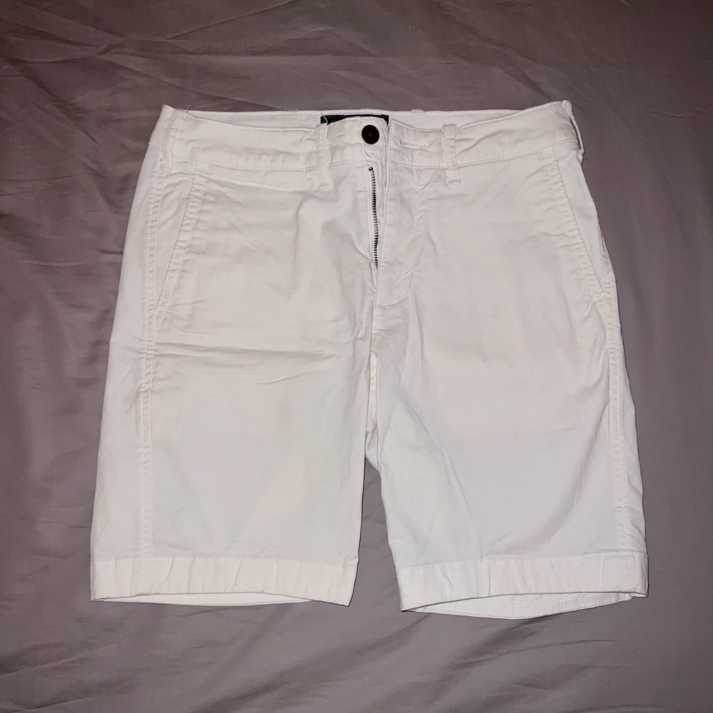 29 waist Abercrombie & Fitch White Shorts